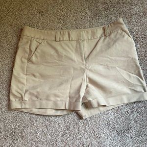 Vince Cumoto Tan Khaki Shorts SZ 14